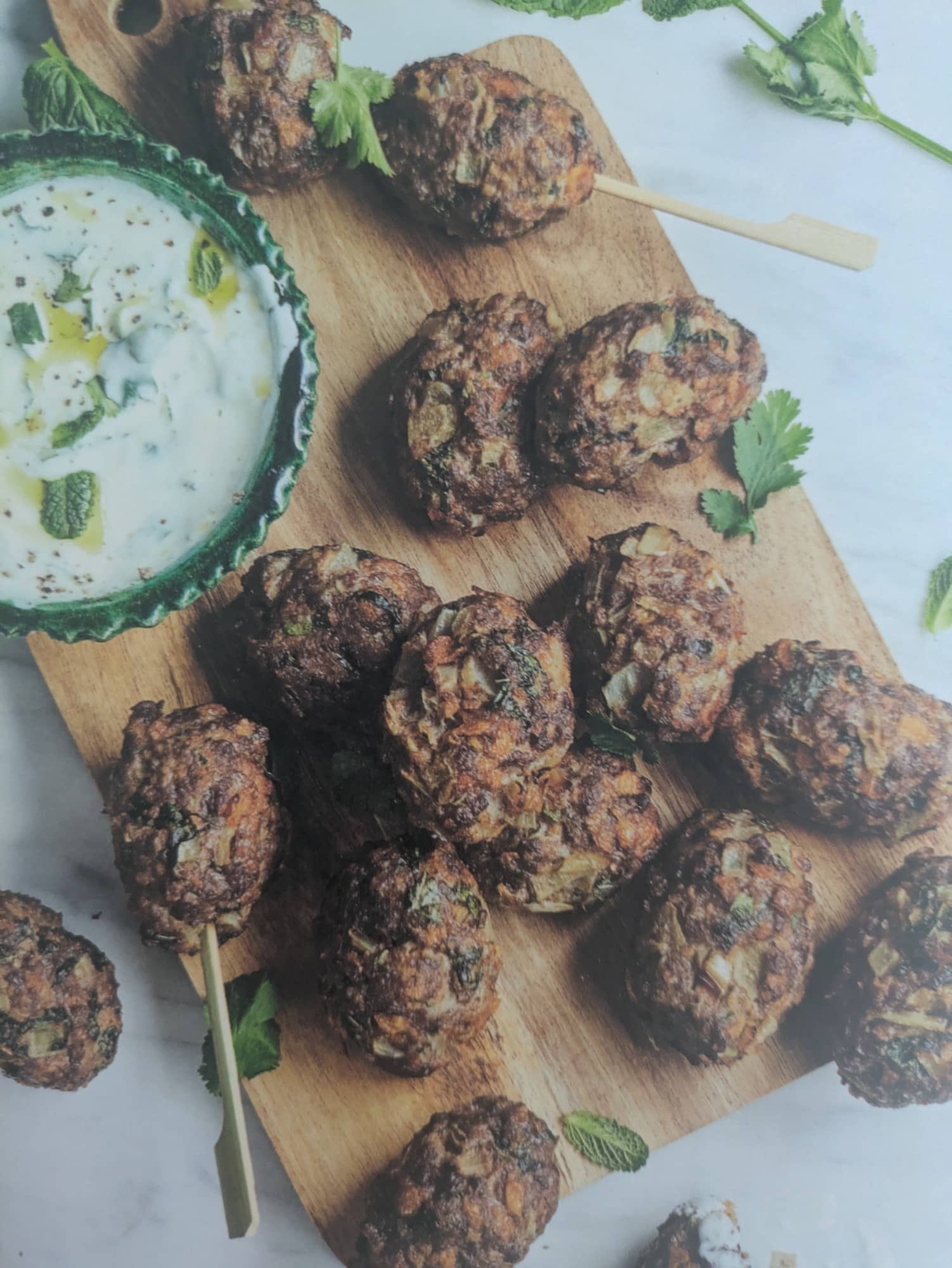 Keftas de bœuf, menthe et cumin